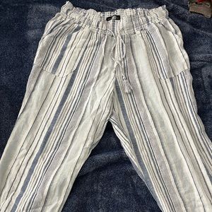 It’s linen pants.